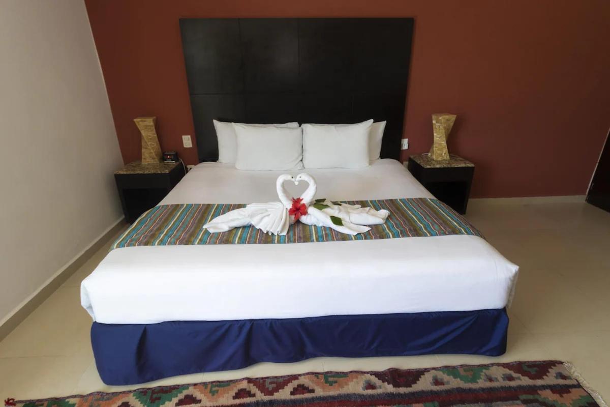 Marazul Hotel Boutique Канкун Экстерьер фото
