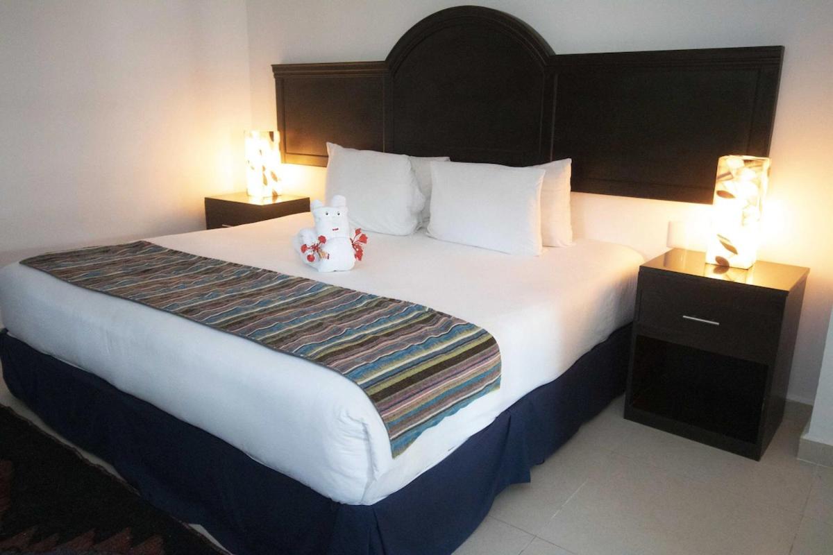 Marazul Hotel Boutique Канкун Экстерьер фото